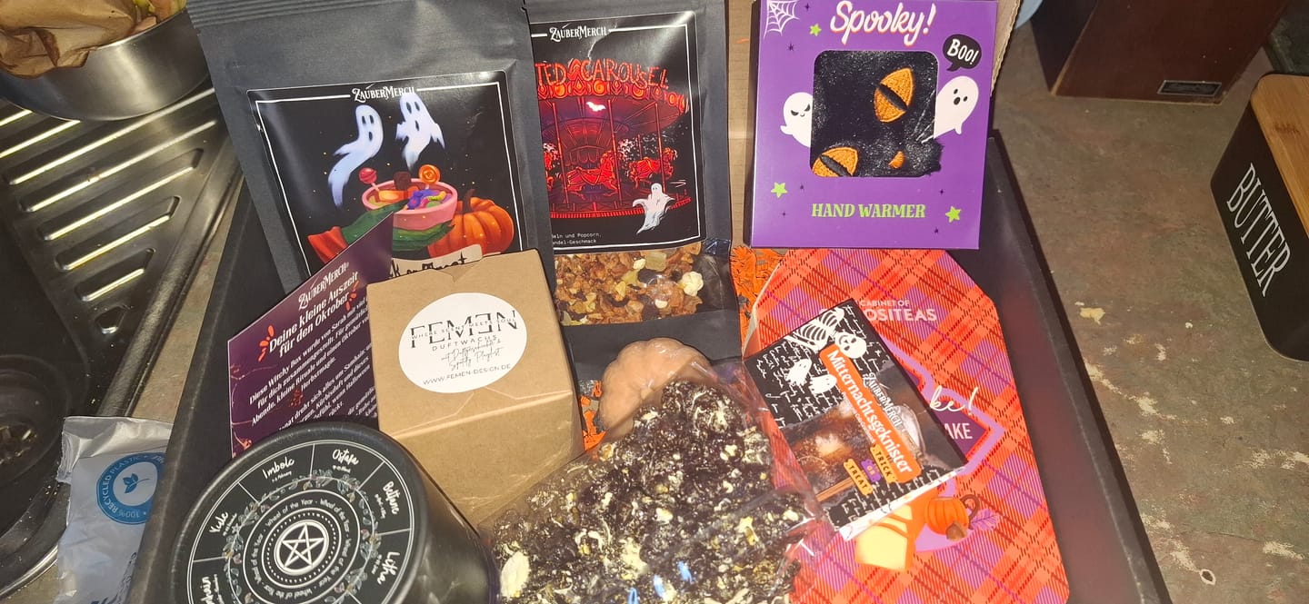 Customer photo review of Witchy Box Oktober (Monatlich wechselnd & limtiert)