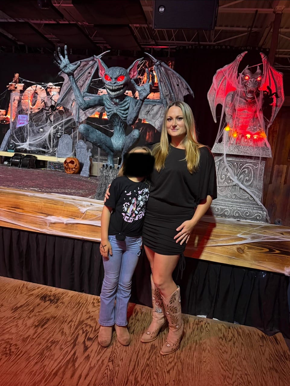 Customer photo review of Women's Floral Day Tall Western Boots - Z5429