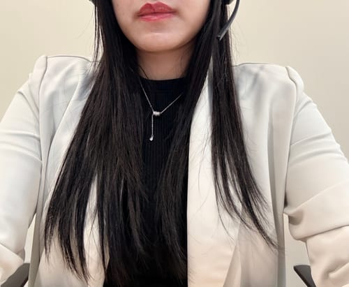 Customer photo review of Ava Twist Necklace