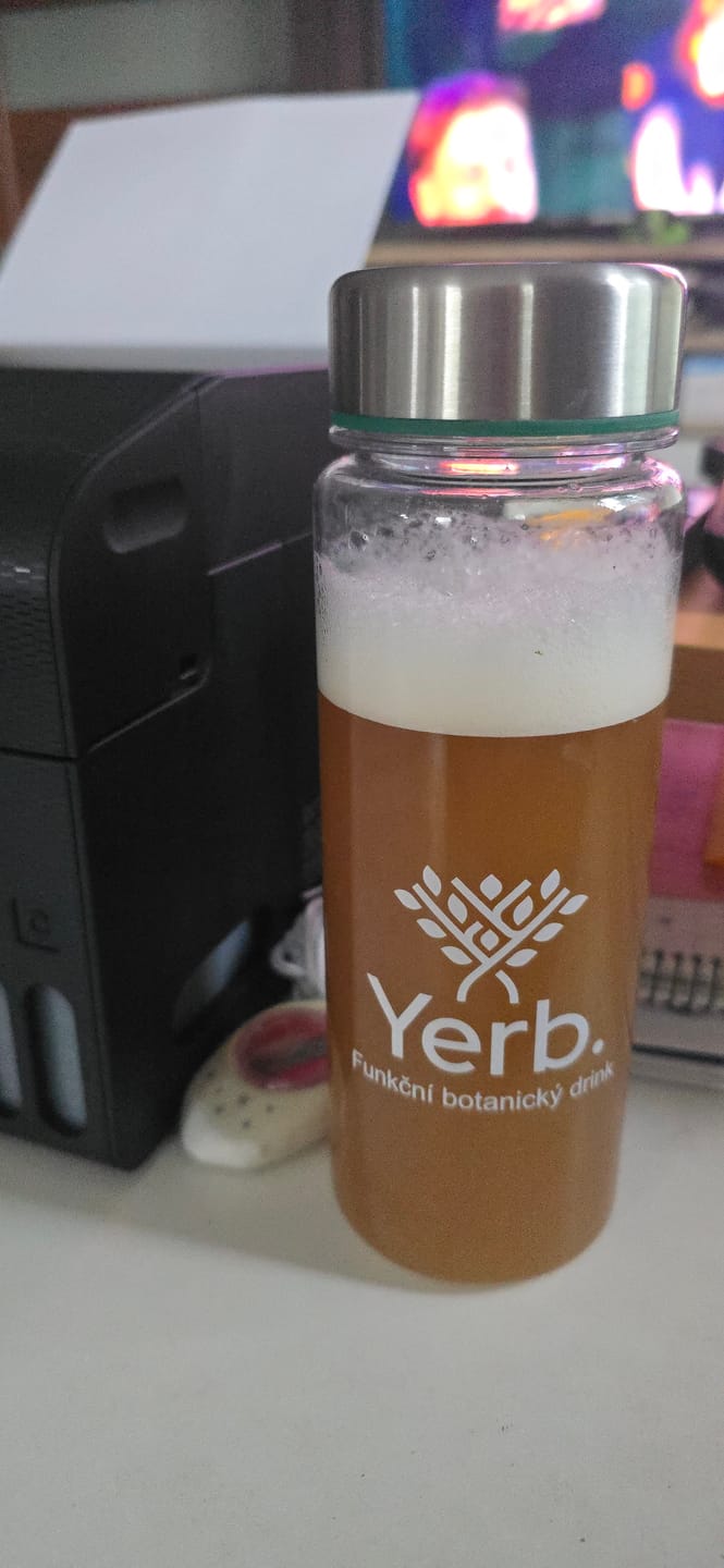Customer photo review of Yerb Láhev