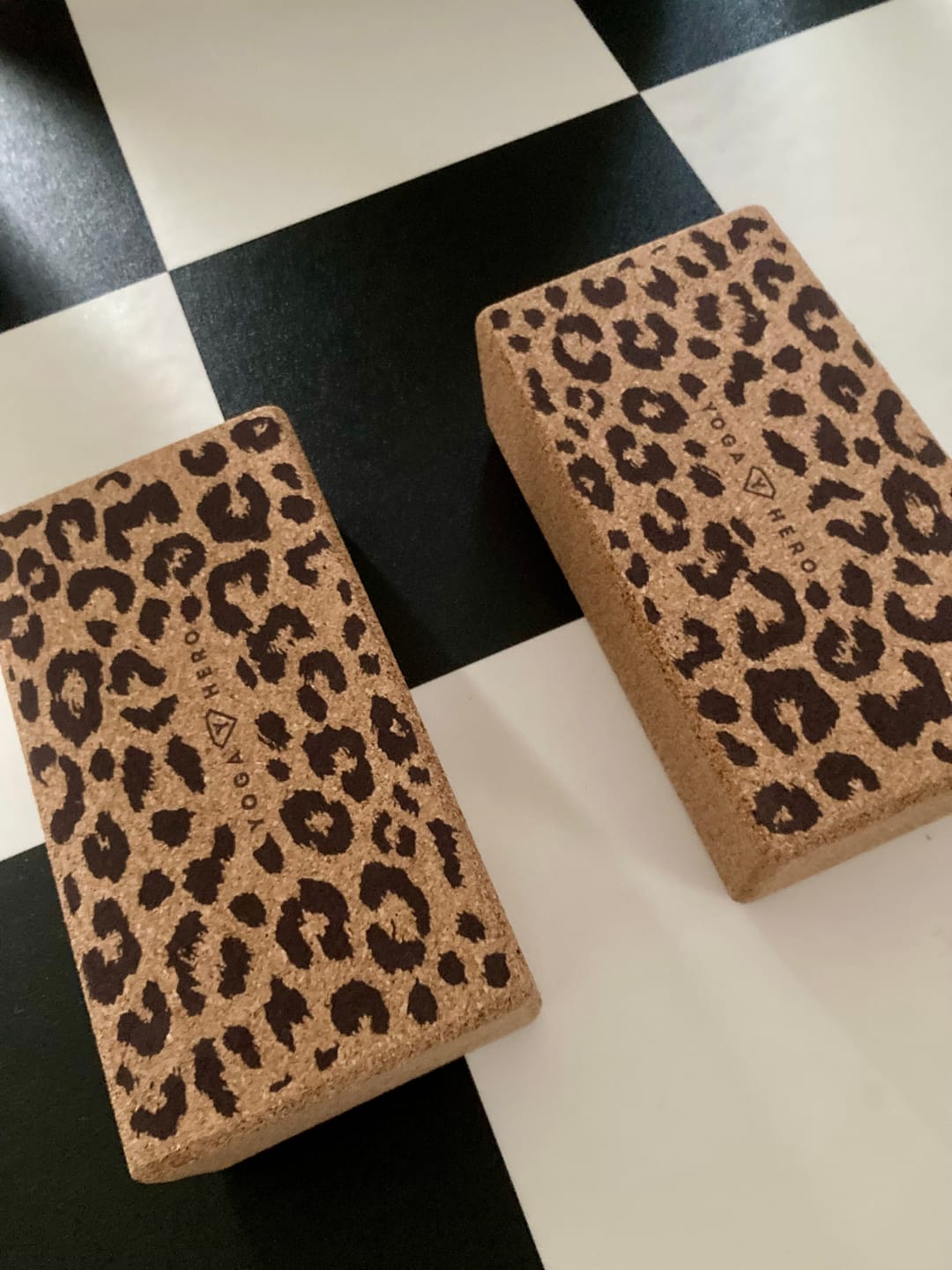 Customer photo review of Kork Yogablock Leopard