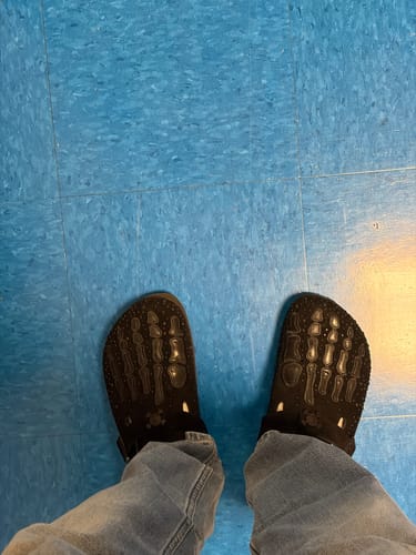 Customer photo review of OM NEW YORK CLOG 'BLACK PEARL'