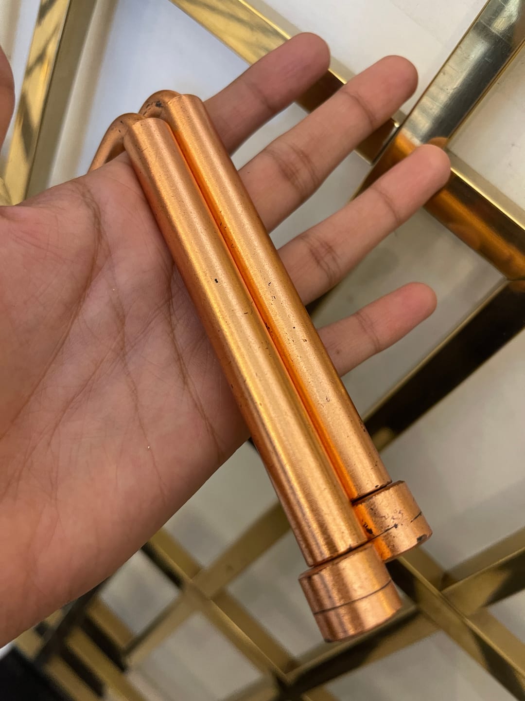 Customer photo review of Copper Dowsing Rod Pair – Vastu Remedy for Aura Energy Checking with Metal Handle | Ideal for Feng Shui & Vastu Scanning | Pair Set | 26 x 14 x 1 cm