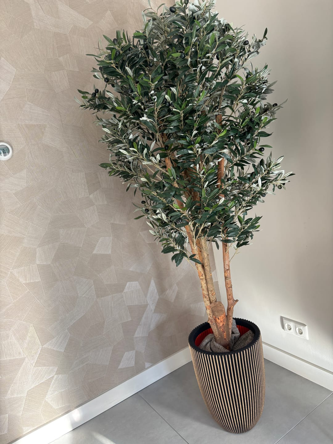 Customer photo review of Kunst Olijfboom 180cm Deluxe