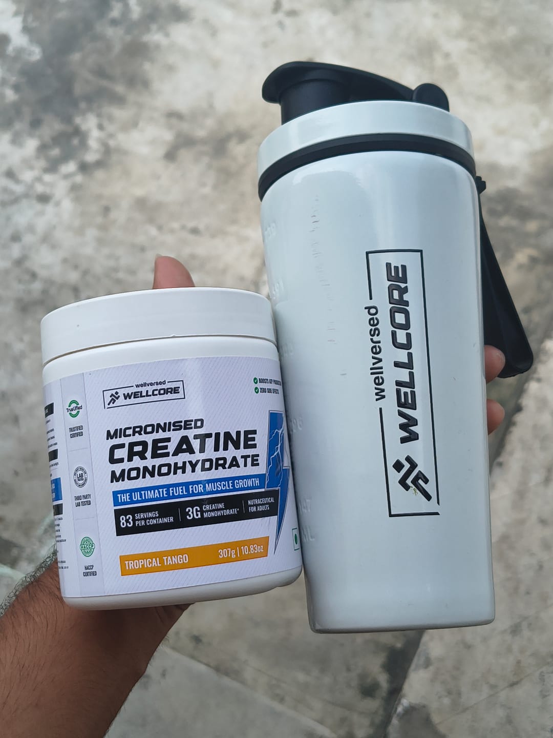 Customer photo review of Wellcore - Micronised Creatine Monohydrate (83 Servings, Tropical Tango) + Premium Steel Shaker