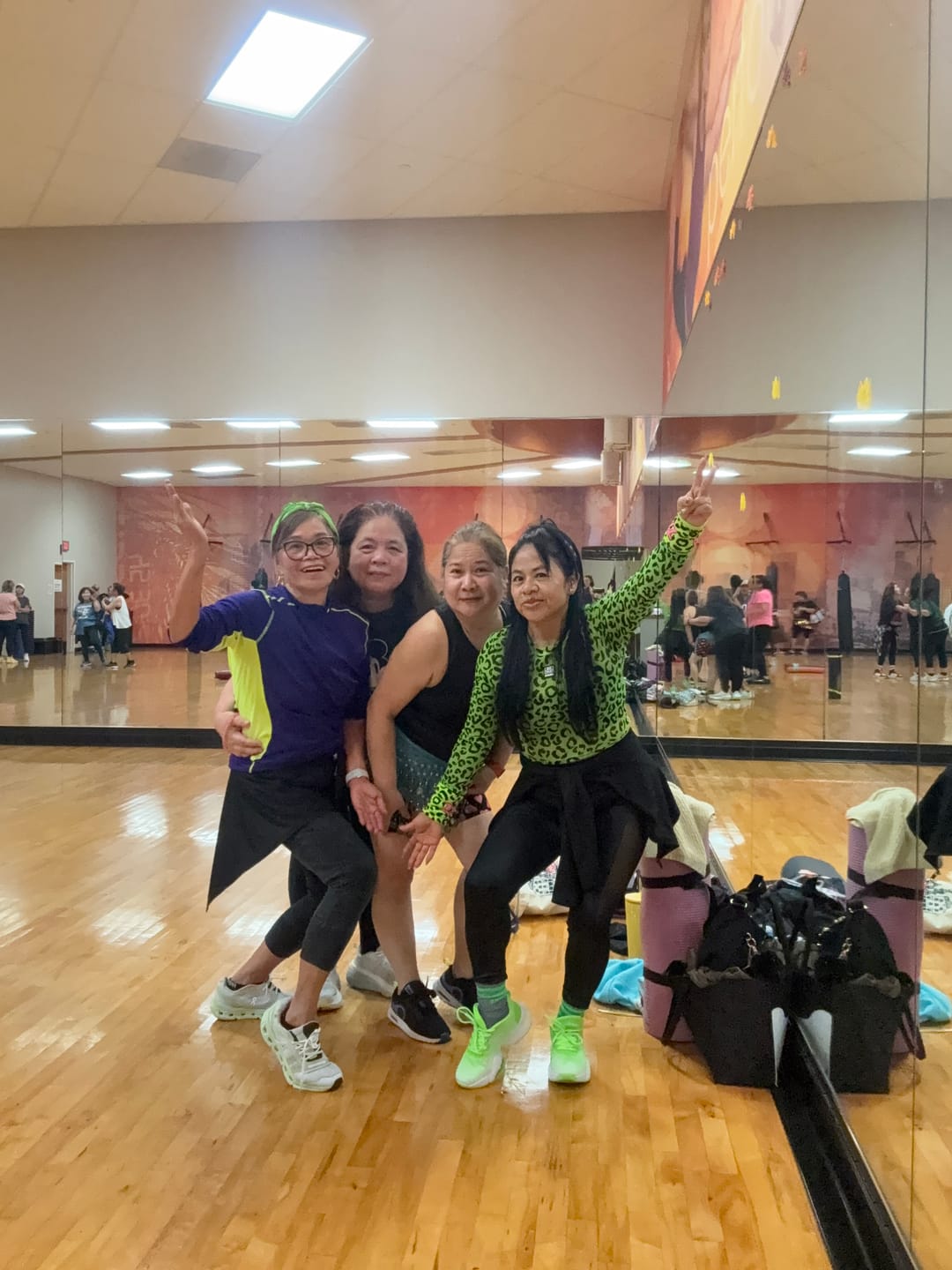 Customer photo review of Dale-Z Long Sleeve Mesh Crop Top