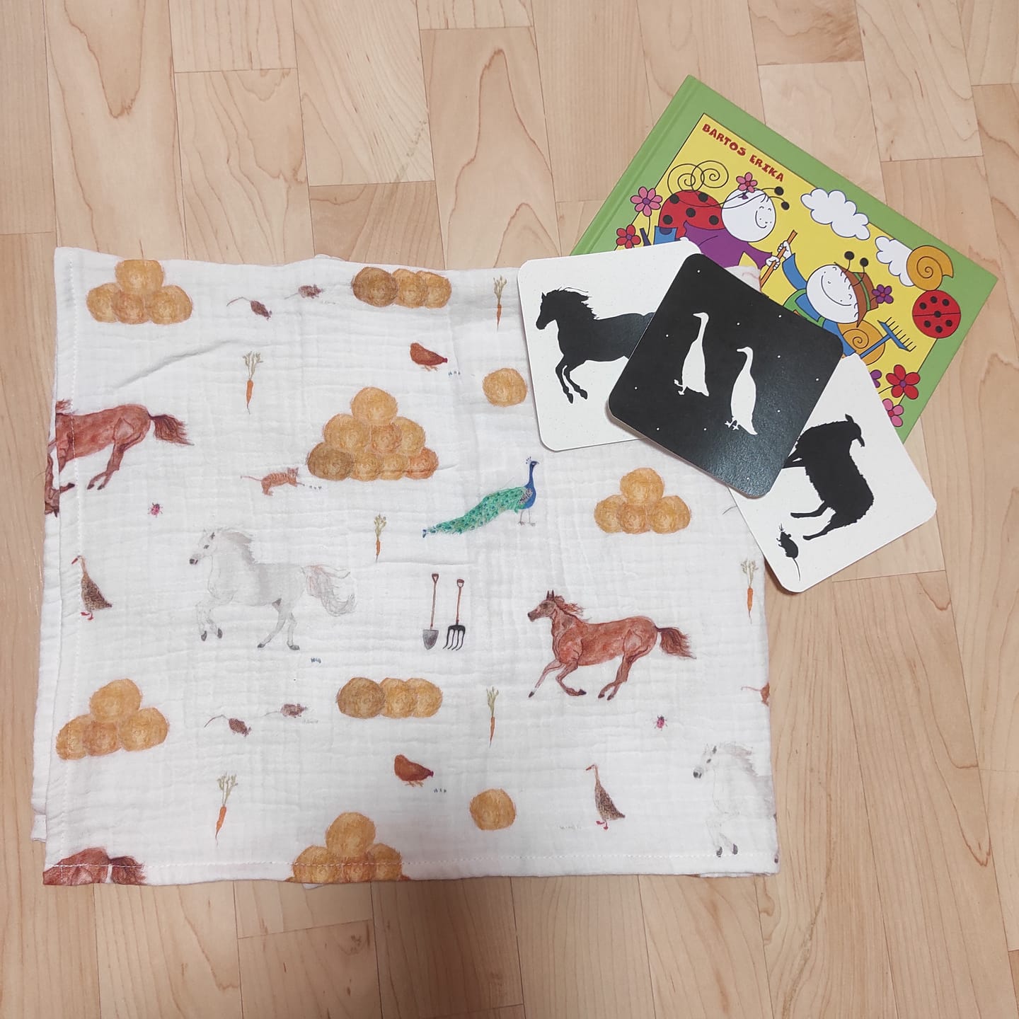 Customer photo review of Muszlin babakendő - Tanya kollekció - előrendelés