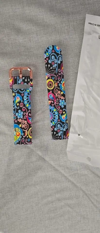 Customer photo review of Garmin 18/20/22mm Quick Release Printed Silicone Band