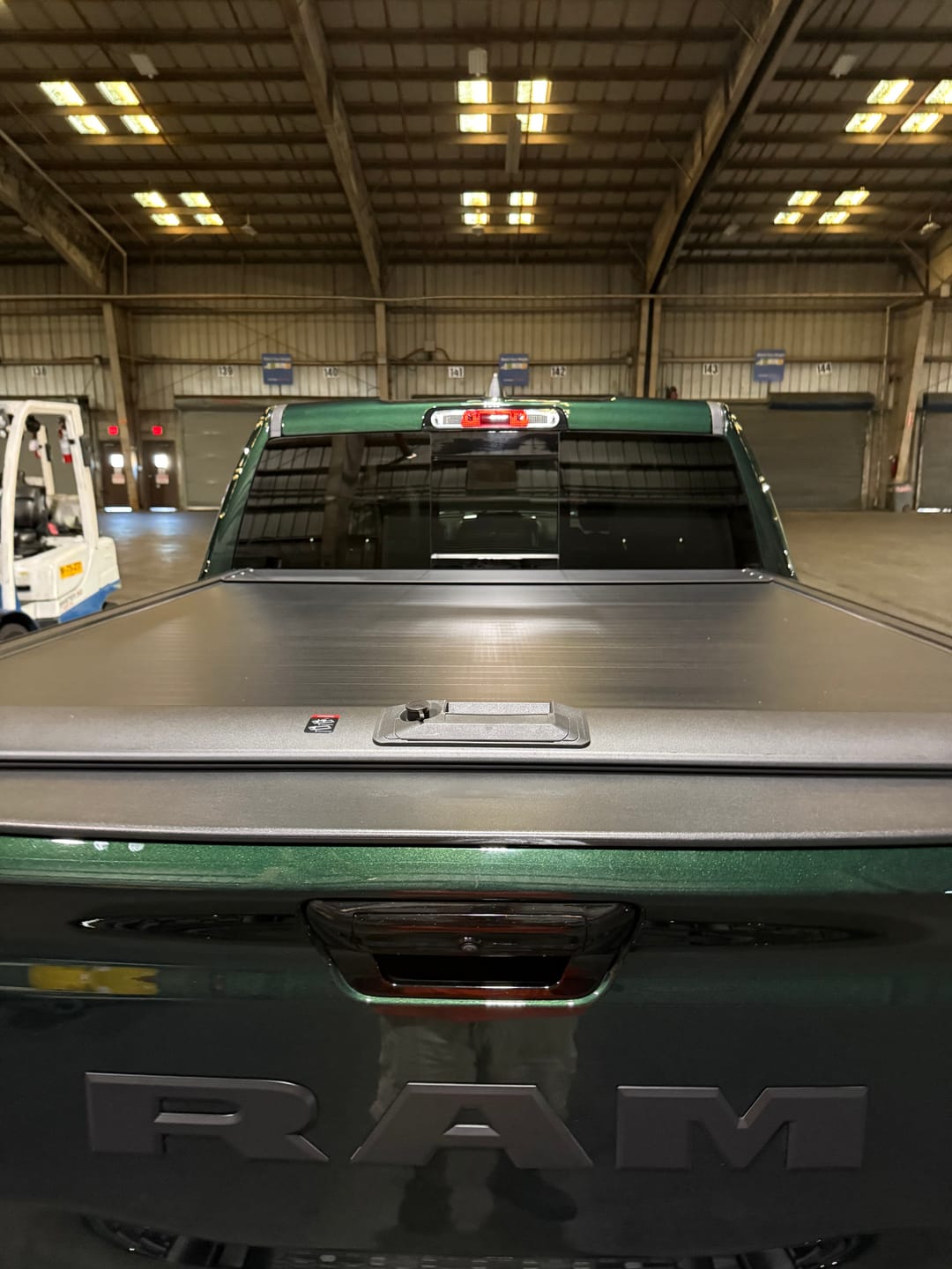 Customer photo review of OPENROAD Aluminum Retractable Tonneau Cover