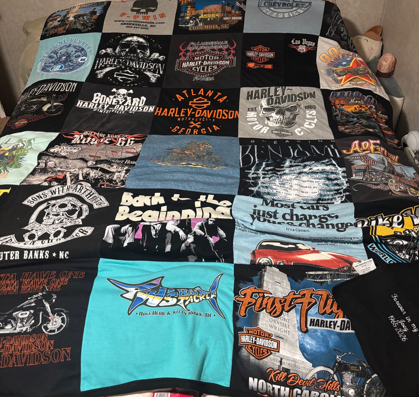 Customer photo review of Quilts for Large and XL T-Shirts