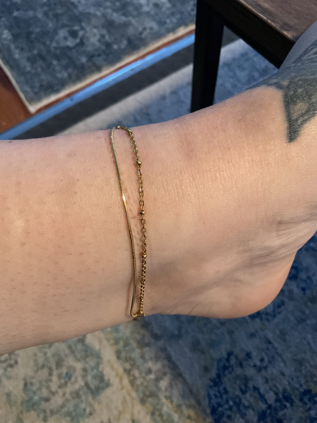 Customer photo review of Pia Gold Layered Anklet