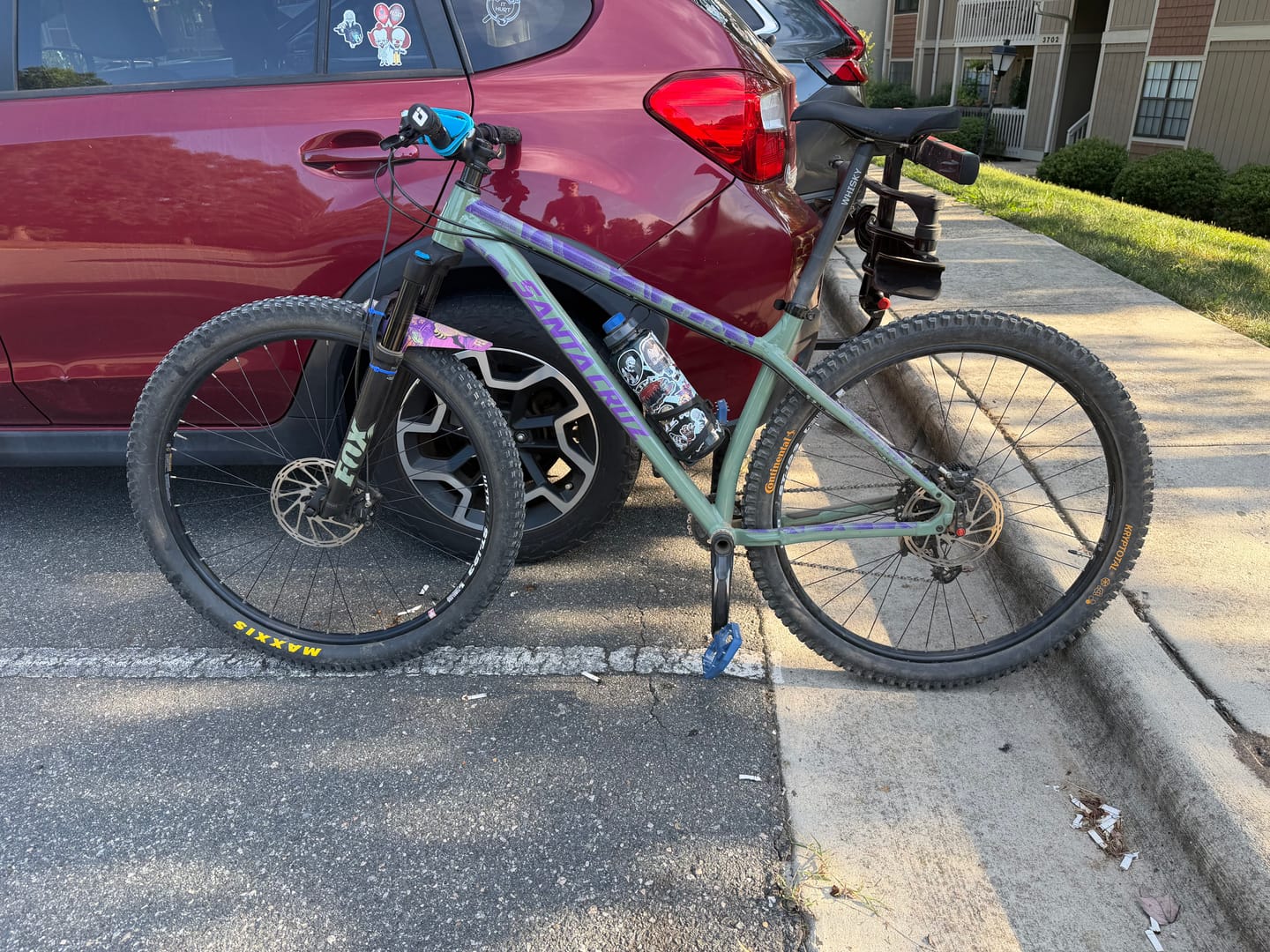 Customer photo review of Ridgelines Frame Keeper