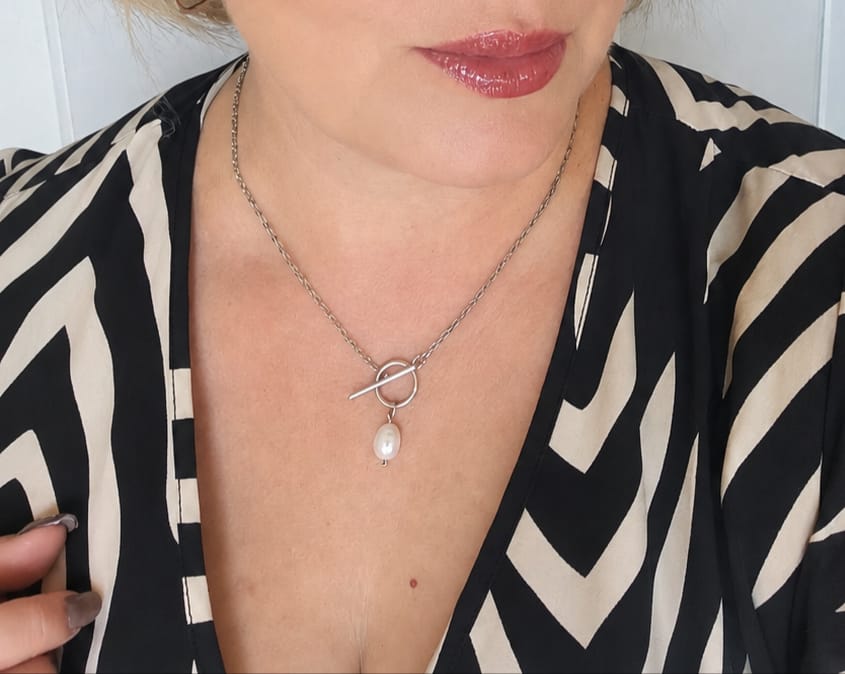 Customer photo review of Collar Perla Frontal
