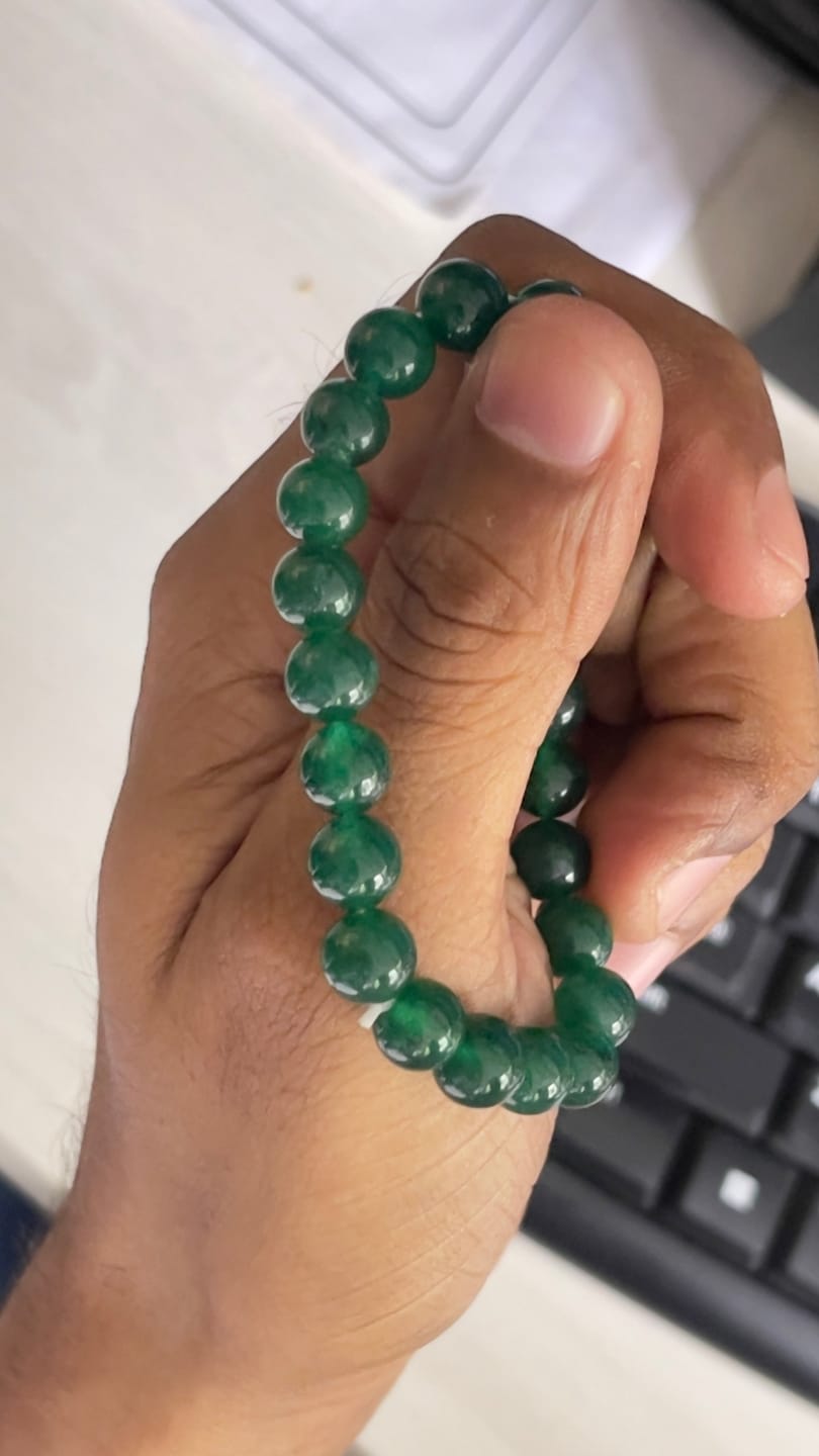 Customer photo review of Natural Green Jade Crystal Bracelet – Vastu Remedy for Abundance & Protective Harmony | 8mm Beads