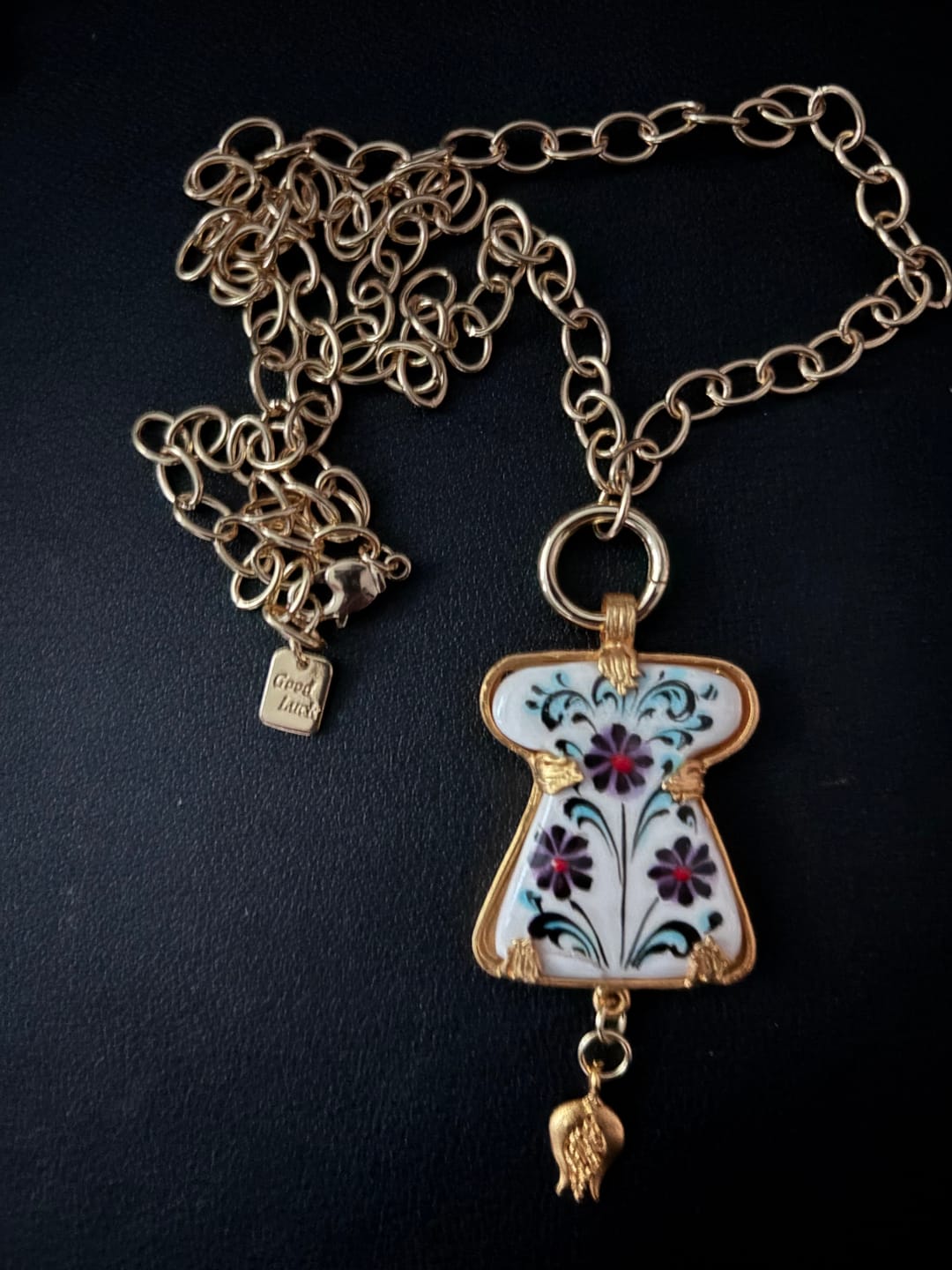 Customer photo review of Triple Floral White Backdrop Ottoman Miniatures Turkish Pendant (SURPRISE)