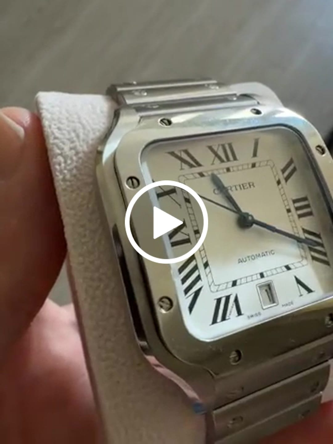 Customer video review of Bezel/Case Back Screw for Cartier Santos 4072/4075 L/M Watch