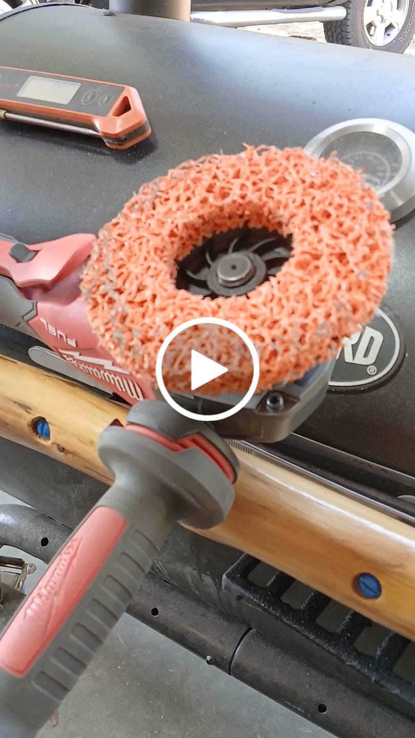 Customer video review of Stripping Discs 4-1/2" Paint & Rust Removal Wheels for Angle Grinder, Clean and Remove Coatings, Scaling, Welds and Oxidation