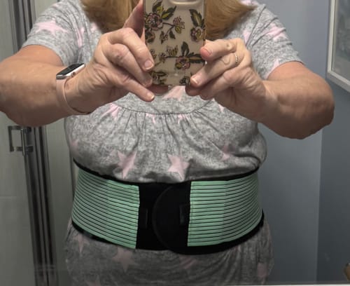 Customer photo review of Lumbowrap® Dual-Compression Back & Hips Stability Brace