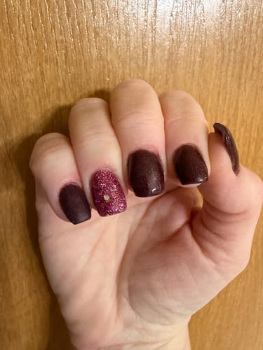 Customer photo review of D1758 Jolene Glitter Dip Powder