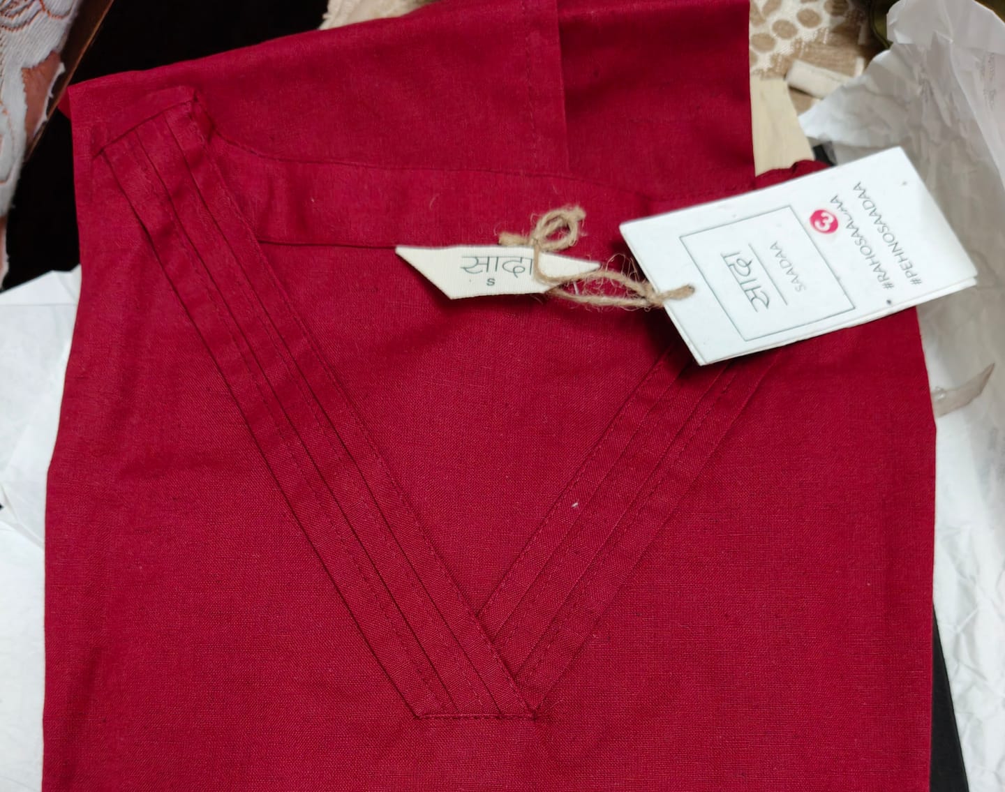 Customer photo review of Women Maroon Airy Linen V-Neck Long Kurta
