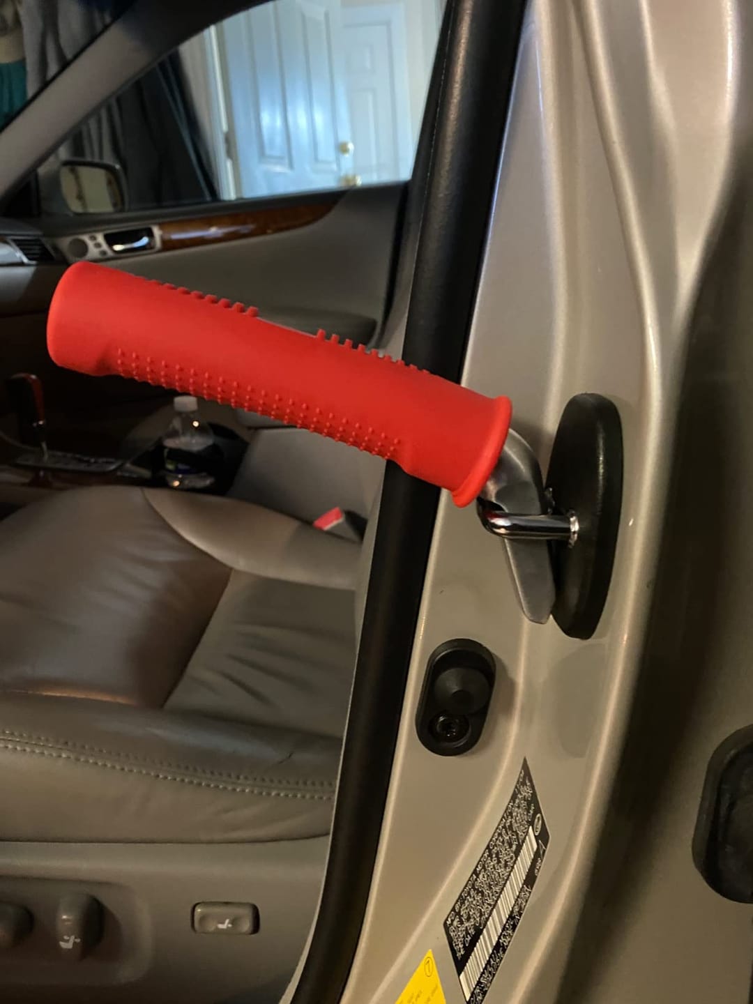Customer photo review of ScandiGrip™ – Kom deg trygt inn og ut av bilen