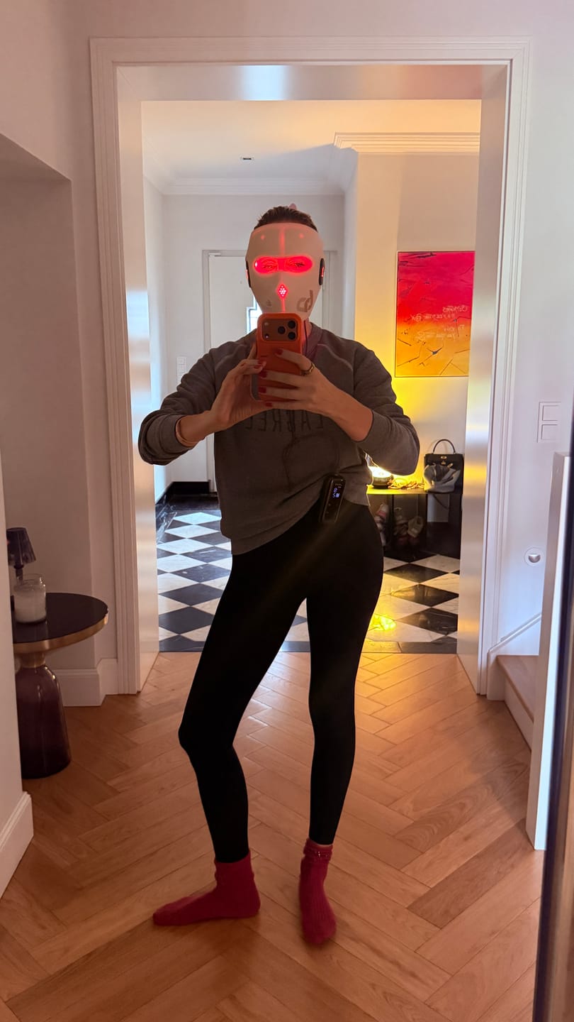 Customer photo review of JOVS 6D Laser & EMS Anti-Aging Therapy Mask