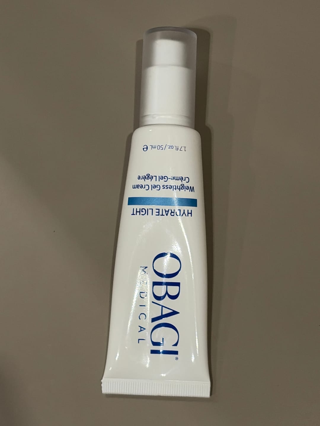 Customer photo review of Obagi Medical - Hydrate Light Weightless Gel Cream, lengvos tekstūros drėkinamasis gelinis veido kremas, 50 ml