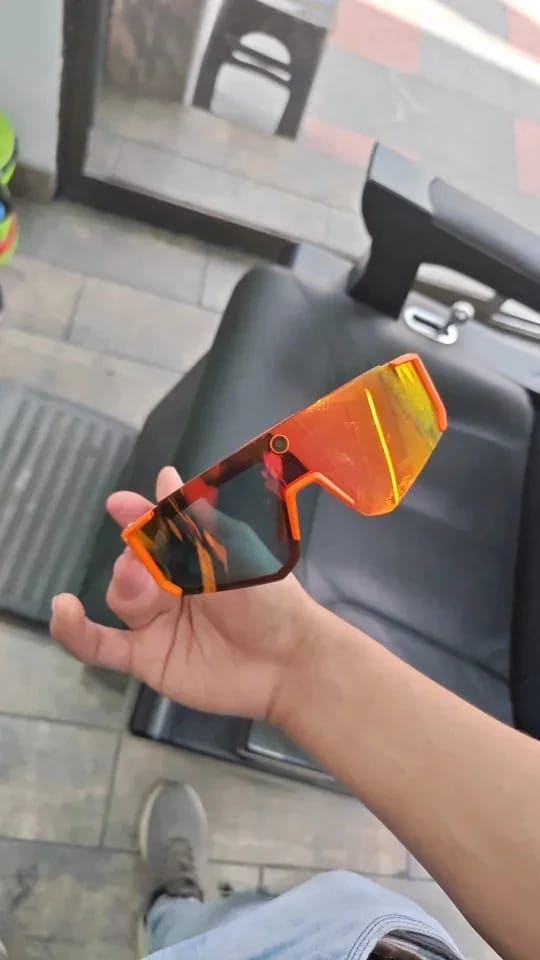 Customer photo review of VYRON® TITAN - Infernal Gold