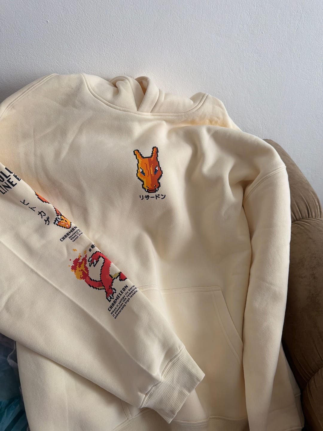 Customer photo review of Sueta Charizard Pixel - Pokemon