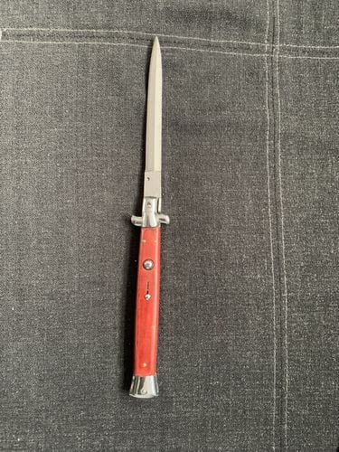 Customer photo review of 13" Big Boy Auto Italian Style Stiletto (MASSIVE KNIFE)