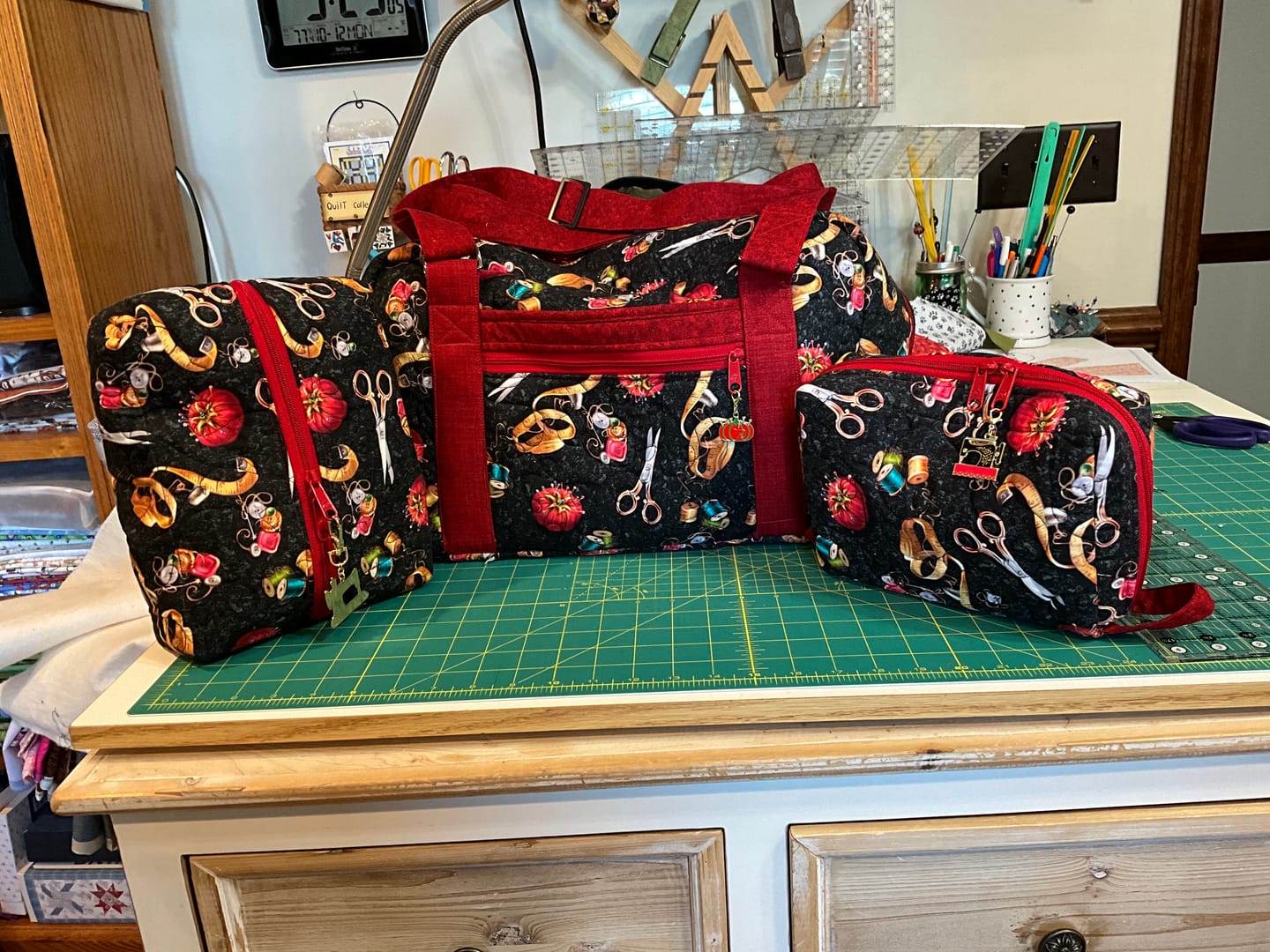 Customer photo review of Annie's Soft and Stable Polyester Stabilizer - 18" x 58"