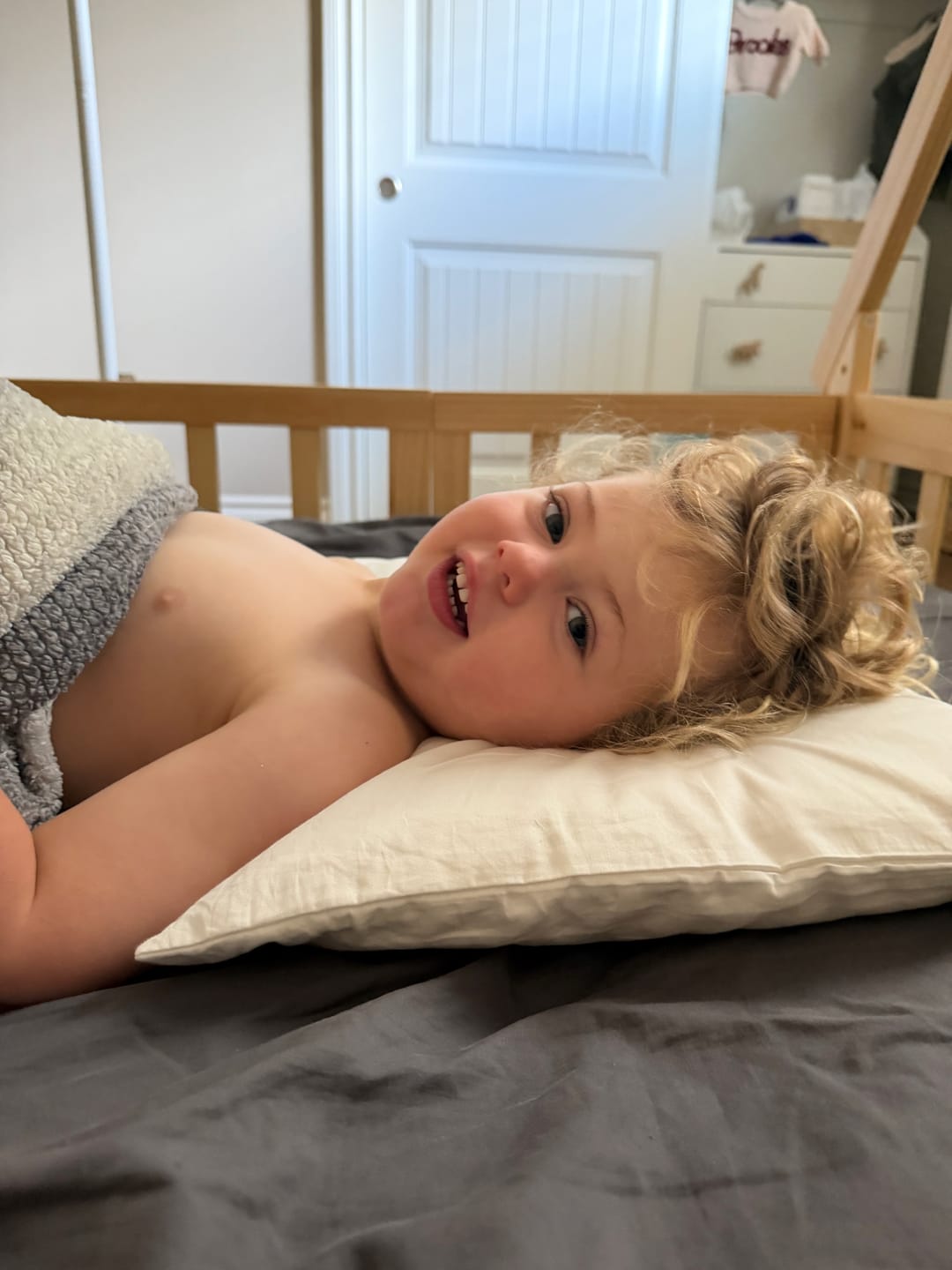 Customer photo review of Wool Pillow, Toddler and Kids, Size: 14"x19"