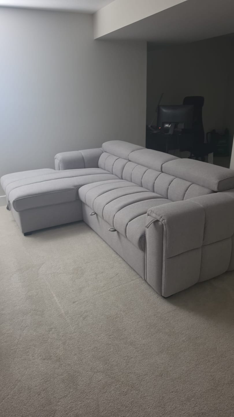 Customer photo review of VICTOR - Sofa lit 99" avec rangement gris clair