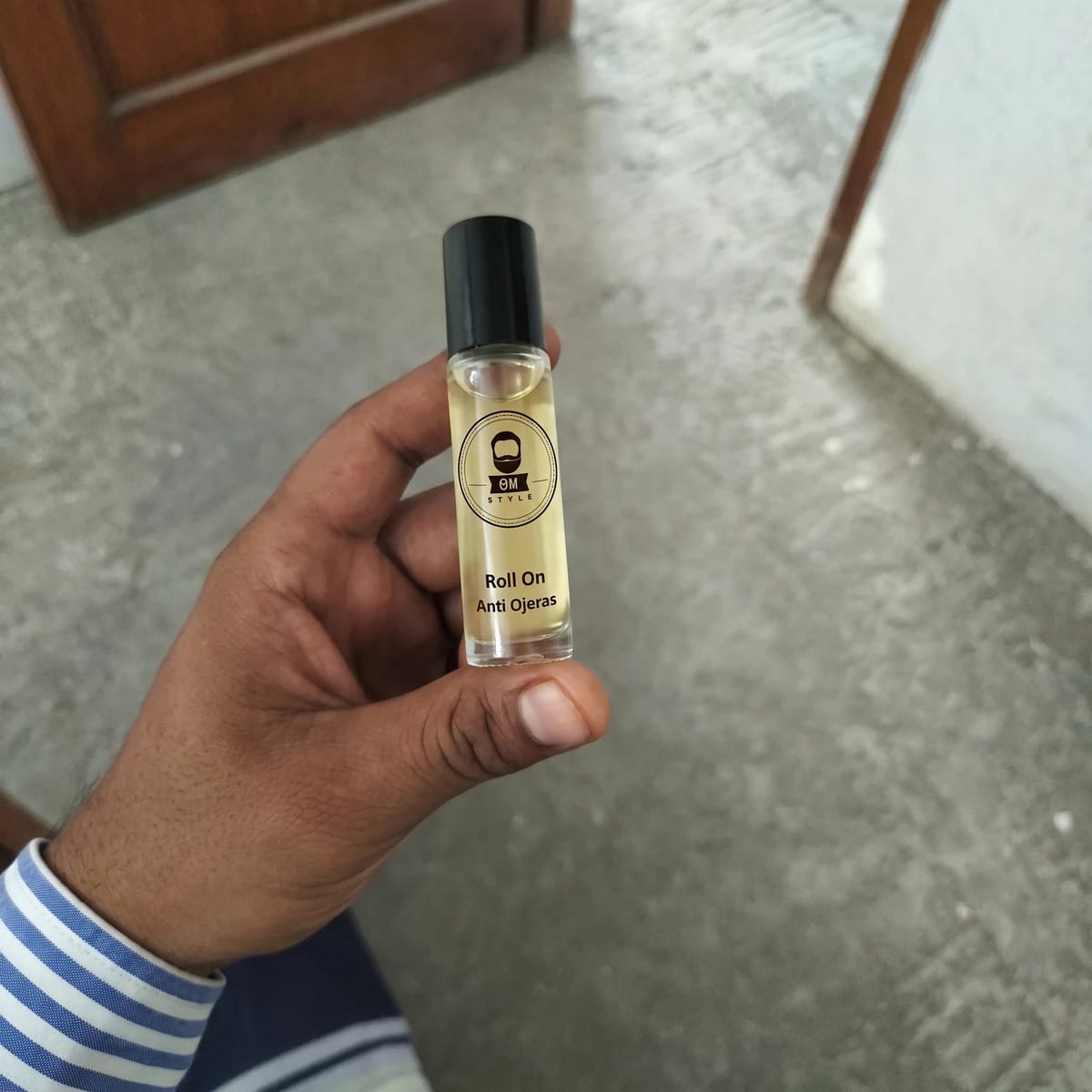 Customer photo review of Roll On Antiojeras OM Style