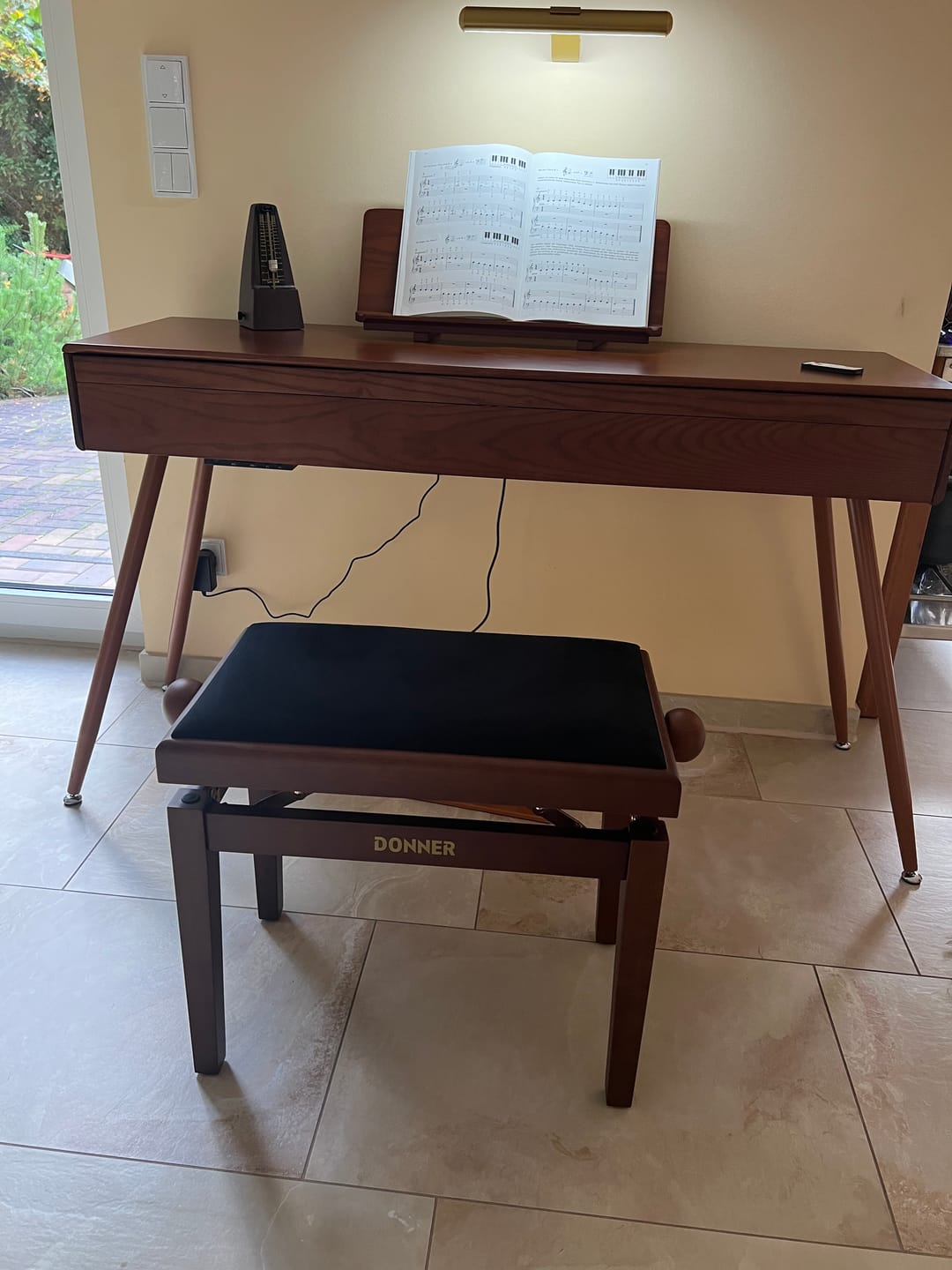 Customer photo review of Donner Höhenverstellbare Komfort Duett-Klavierbank