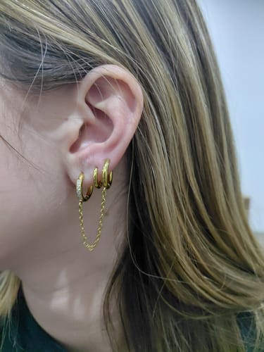 Customer photo review of Arracada Doble Con Cadena