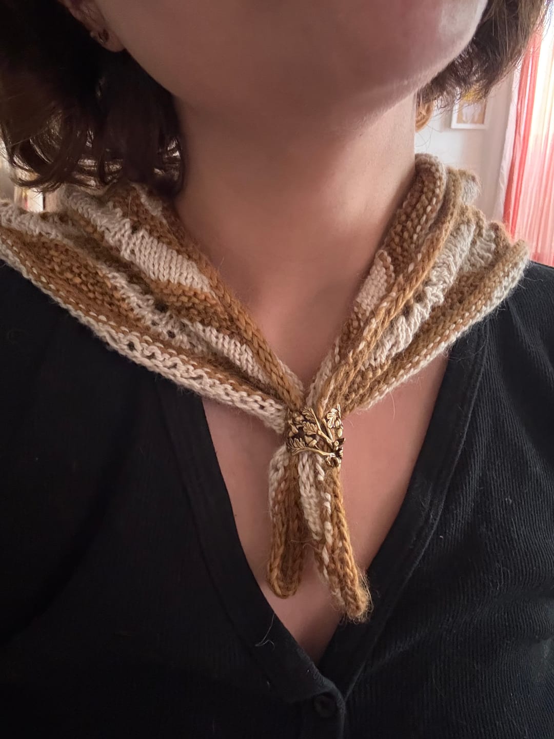 Customer photo review of Oak Bandana Ring