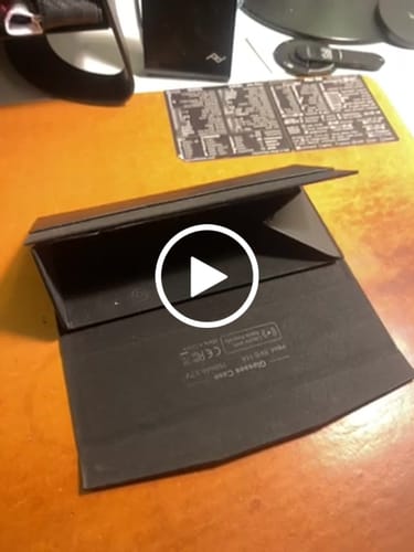 Customer video review of Spotminders Glasses Case