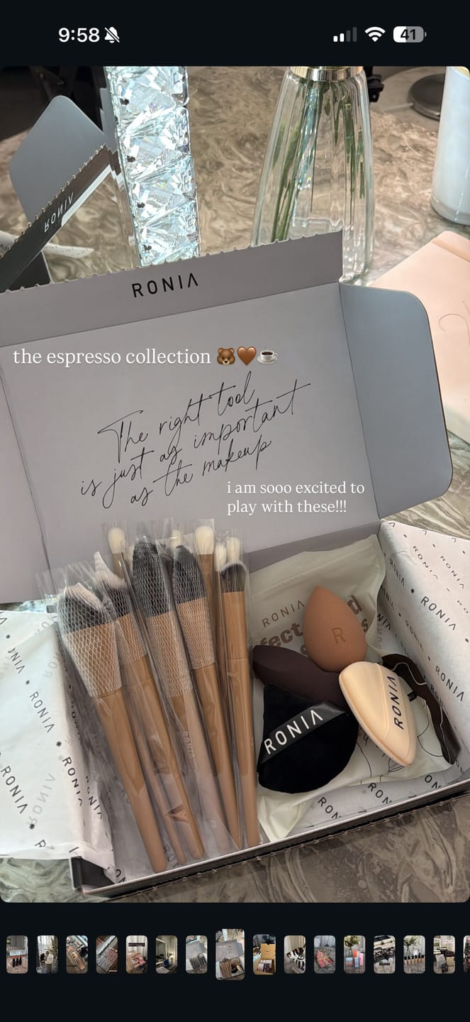 Customer photo review of Espresso Yourself Eye Brush Set