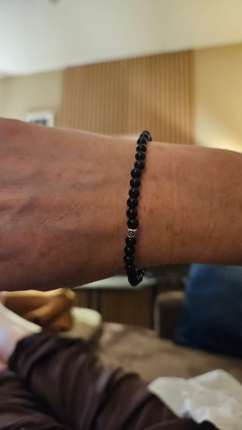 Customer photo review of Obsidian Armband - Perlen