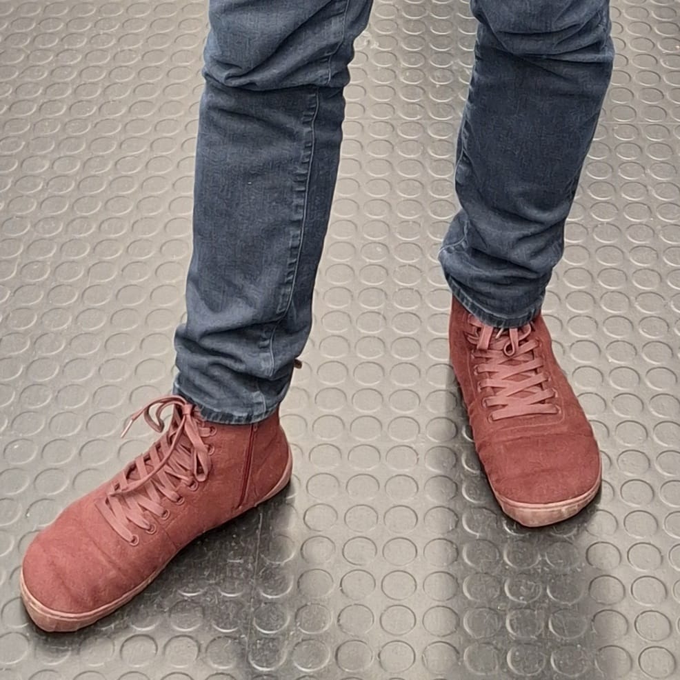 Customer photo review of Vaistoa Tunto 2 -paljasjalkatennarit