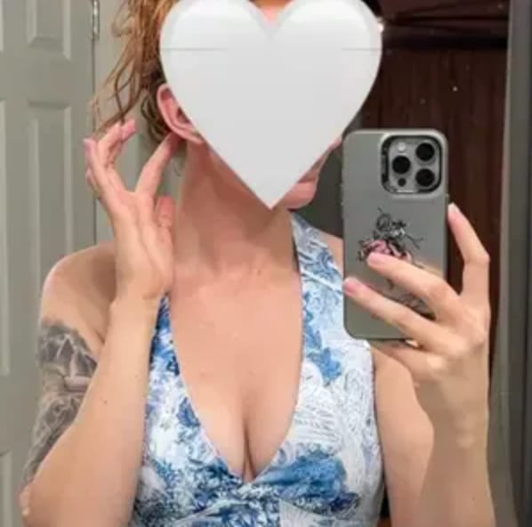 Customer photo review of Strapless Front Closure Bra
