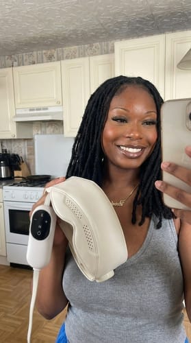 Customer photo review of Rovnor Head & Eye Compression Massager