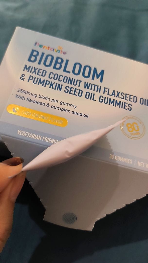 Customer photo review of Mixed Fruits & Vegetables With Multivitamin Gummy