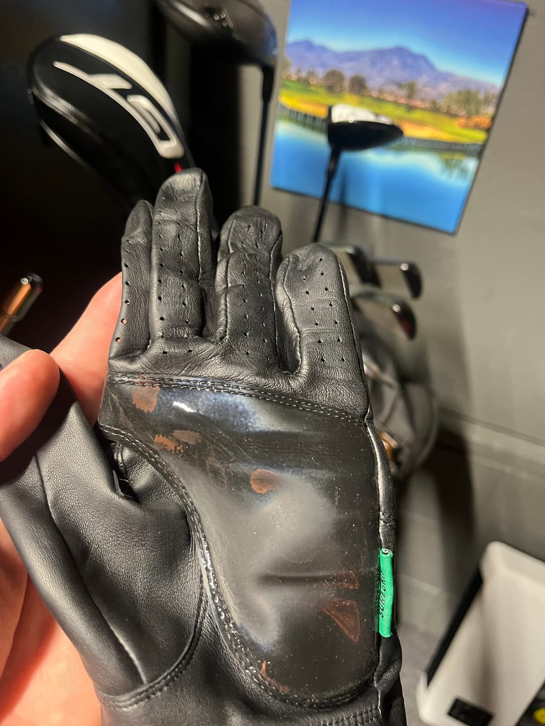 Customer photo review of Black Holen SureGrip Glove