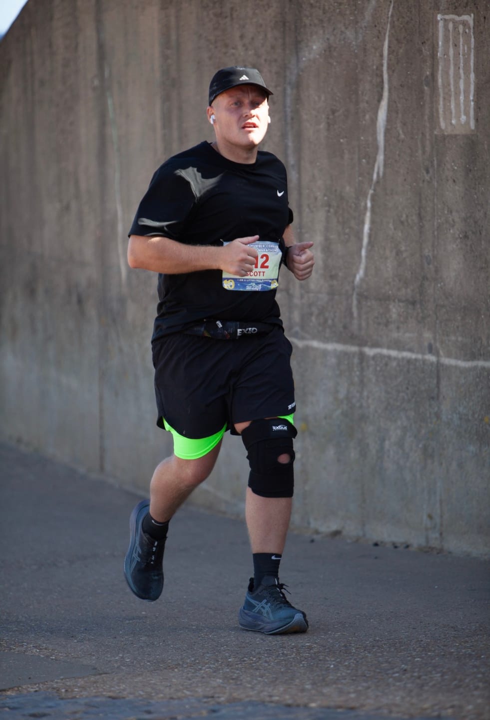 Customer photo review of RUNNR 2-in-1 Running Shorts
