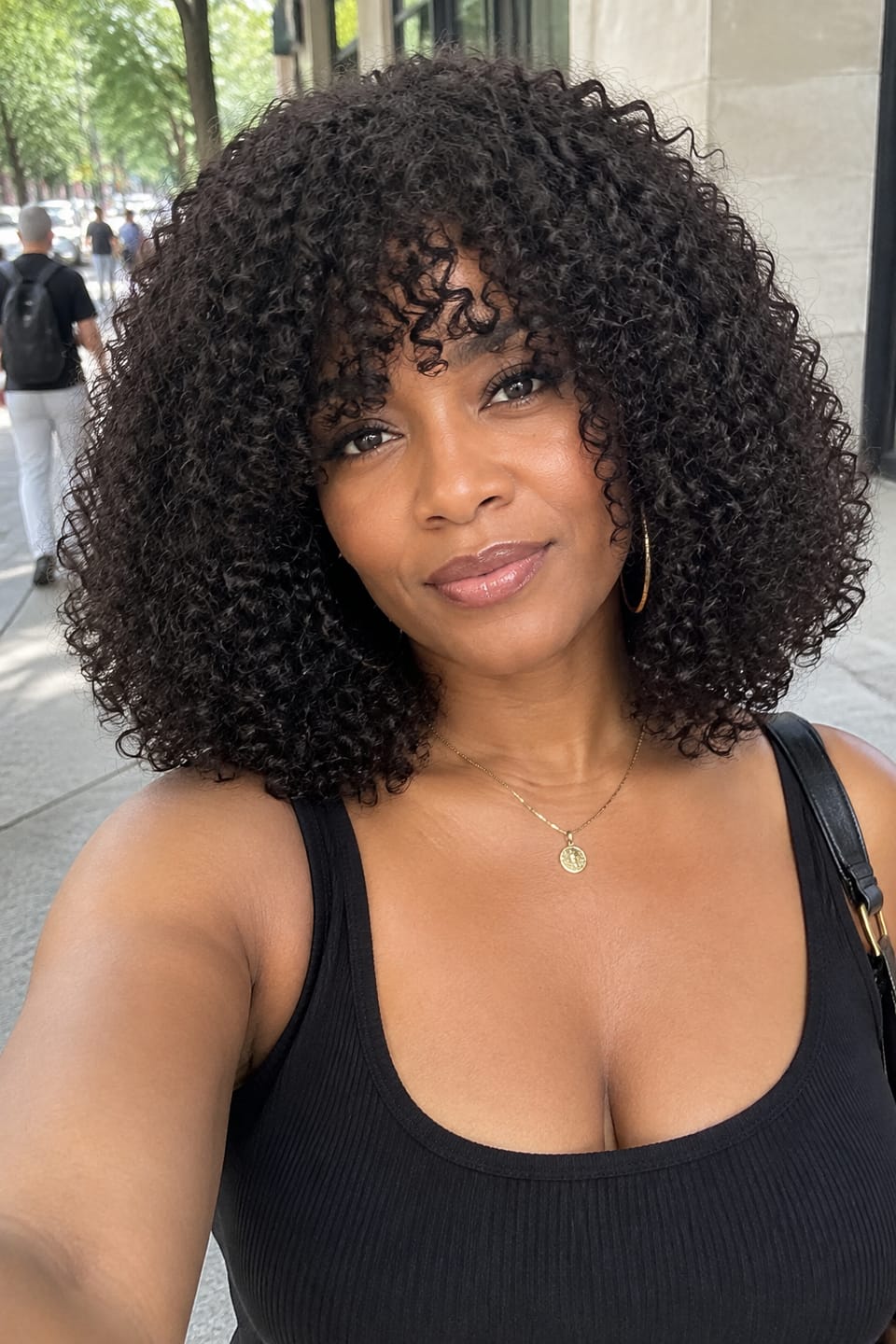 Customer photo review of Luvwin Water Wave Short Bang Wig No Lace Beginner Friendly 100% Human Hair