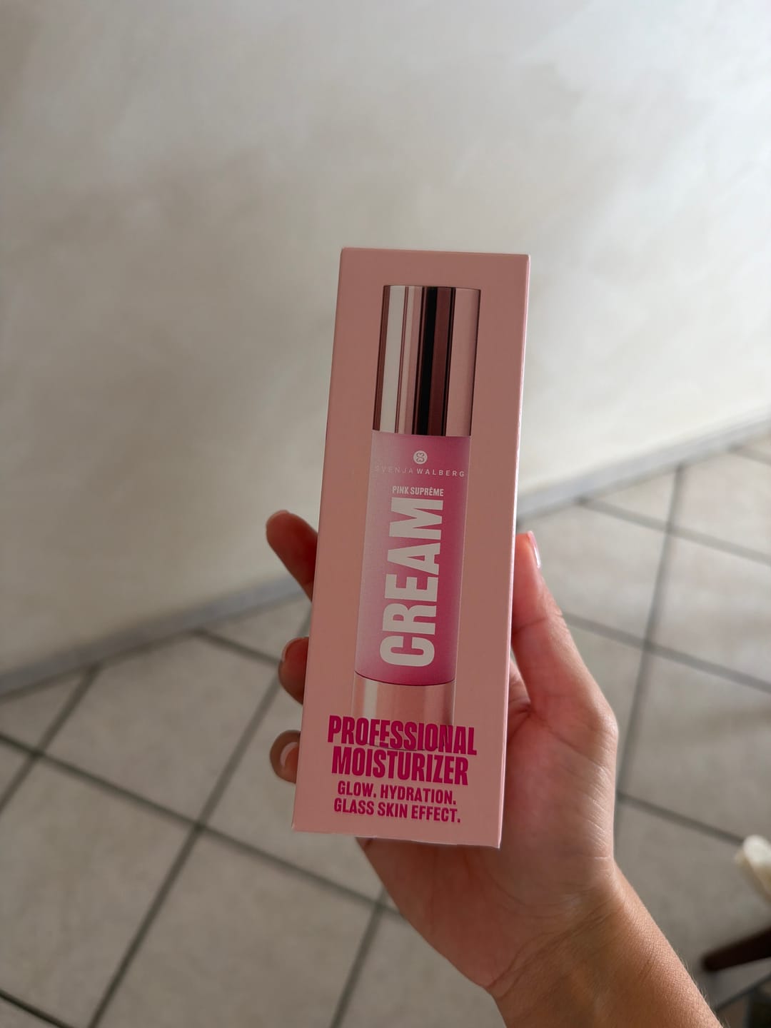 Customer photo review of Pink Suprême Cream