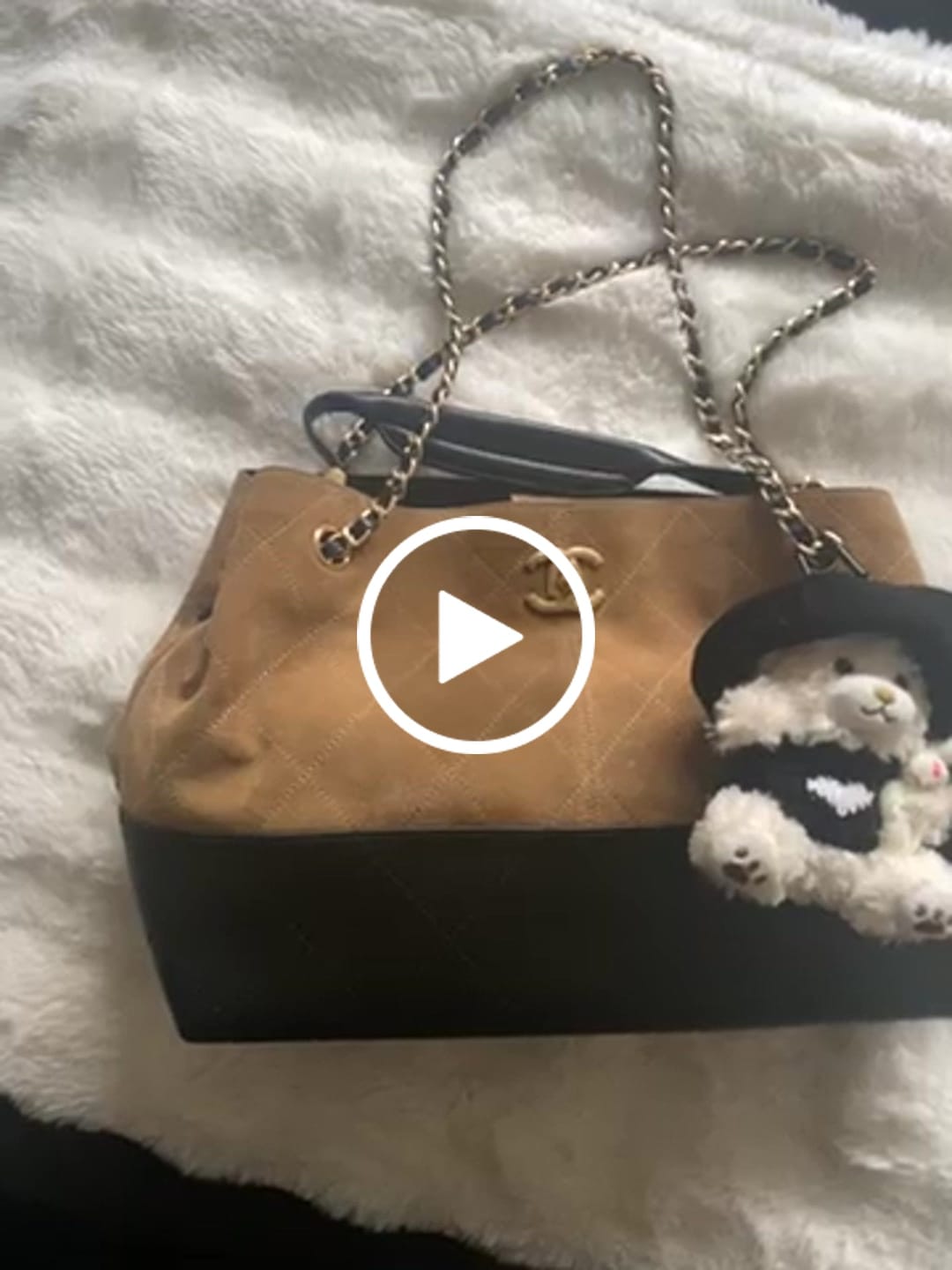 Customer video review of Chanel Acorn Charm