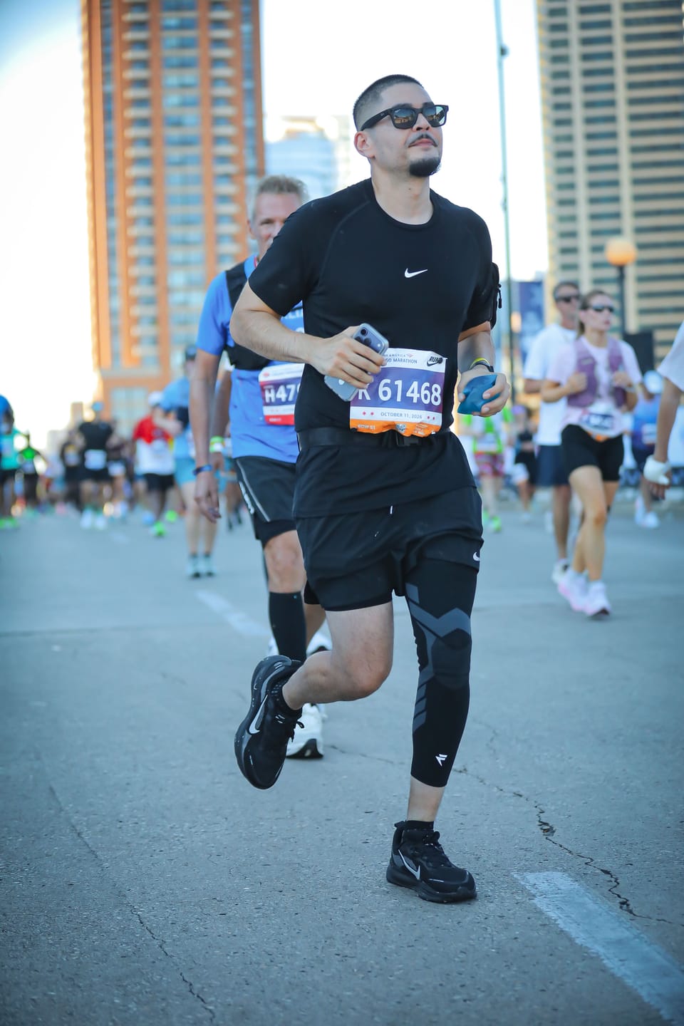 Customer photo review of Compression Sleeves V2 for Knees and Legs